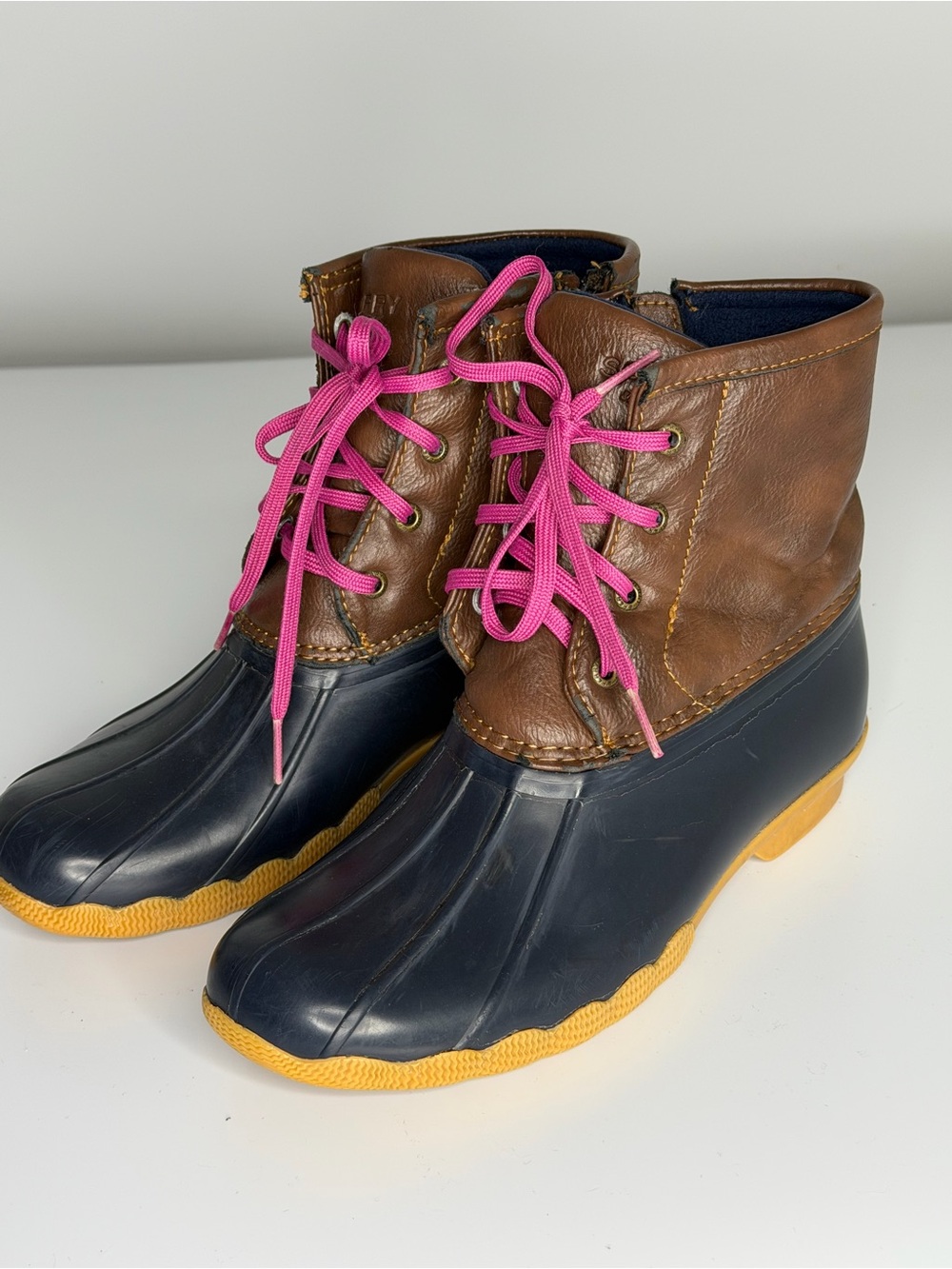 Girls Sperry Saltwater Boots Sz 4M